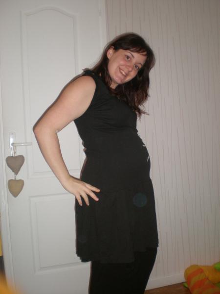 16 octobre : photo du 3�me mois de grossesse